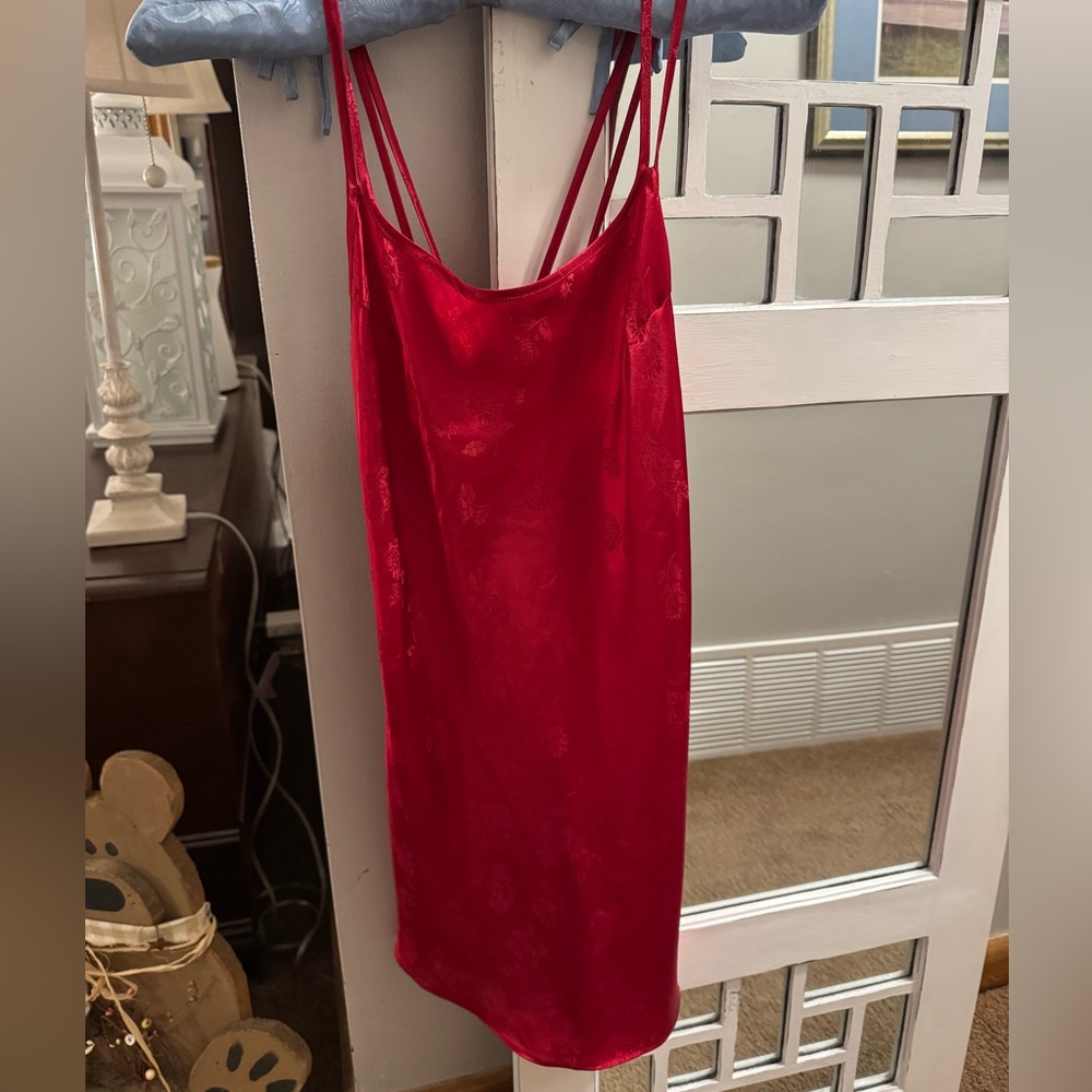 Victoria’s Secret nightie